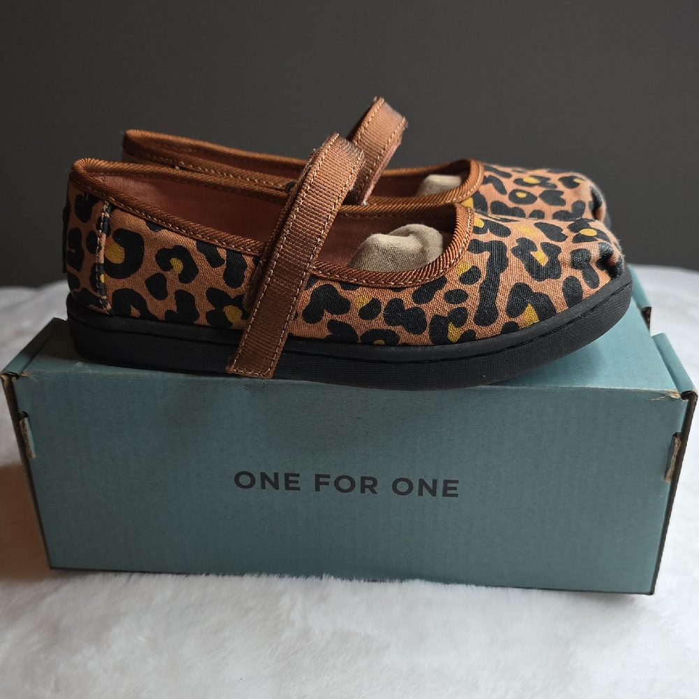 Toms Mary Jane Toffee Cheepard Print